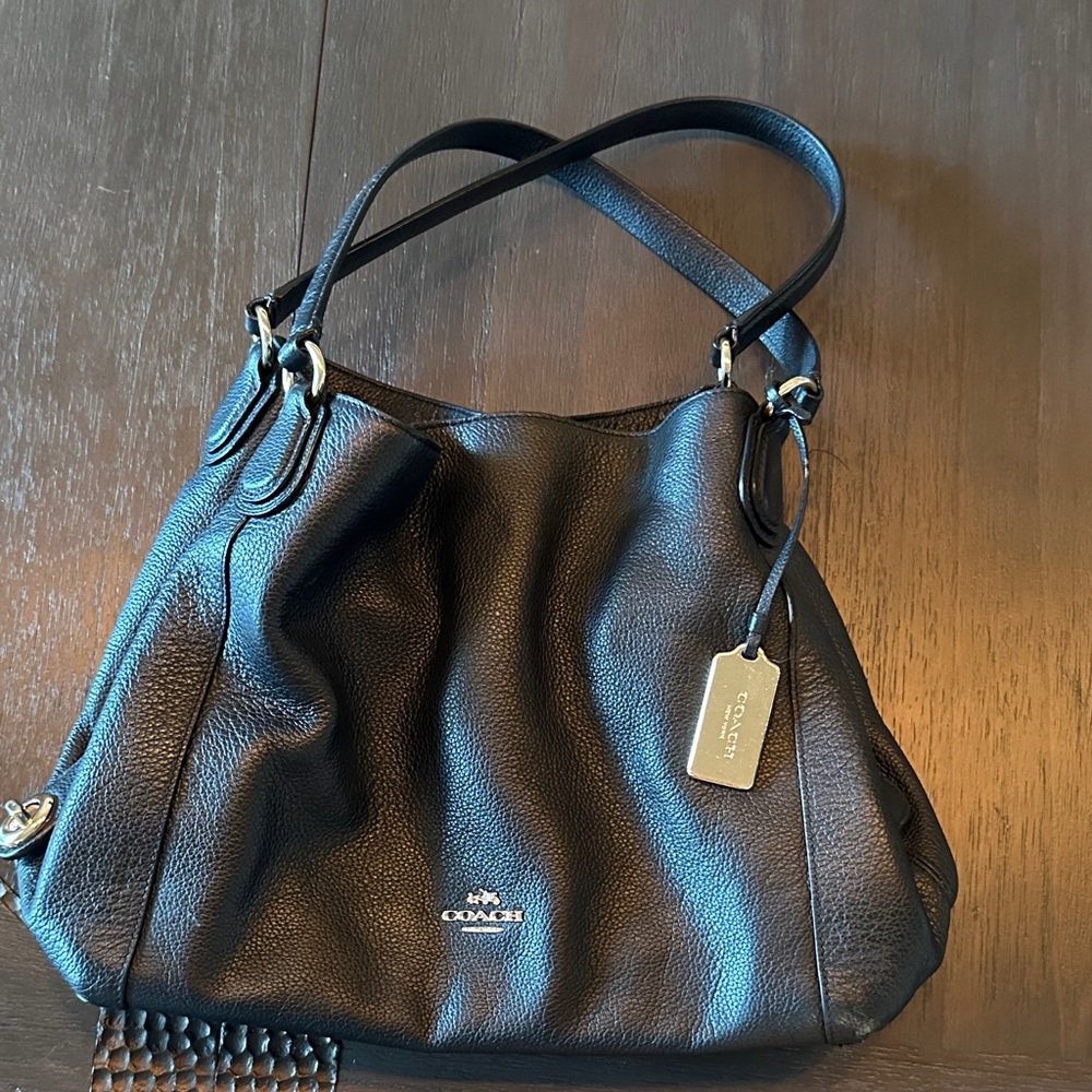 Coach Black Leather Shoulder Bag